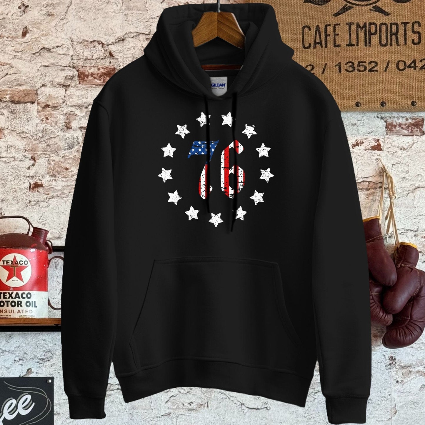 Hoodie / S / Black Retro American Stars and 76 Shirt