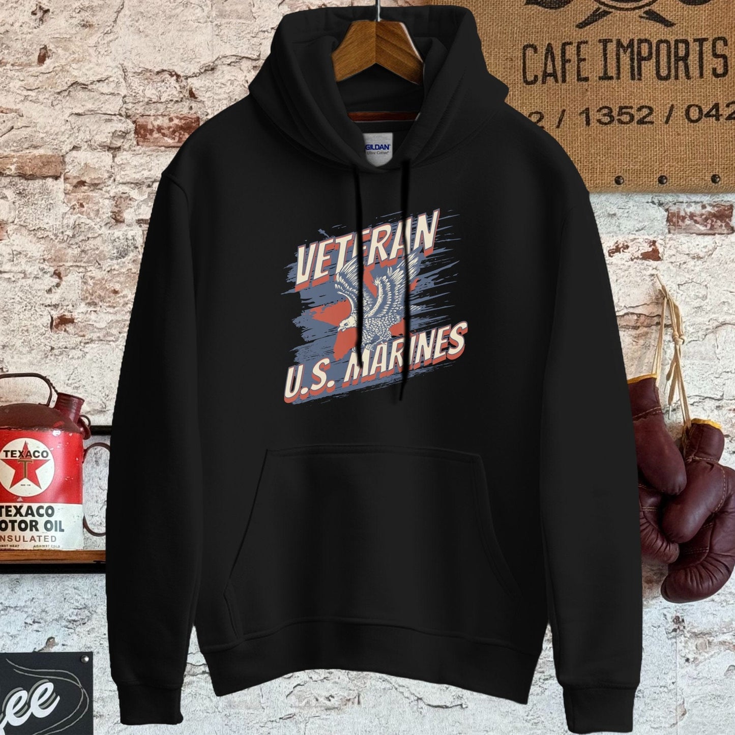 Hoodie / S / Black U.S. Marines Veteran Shirt