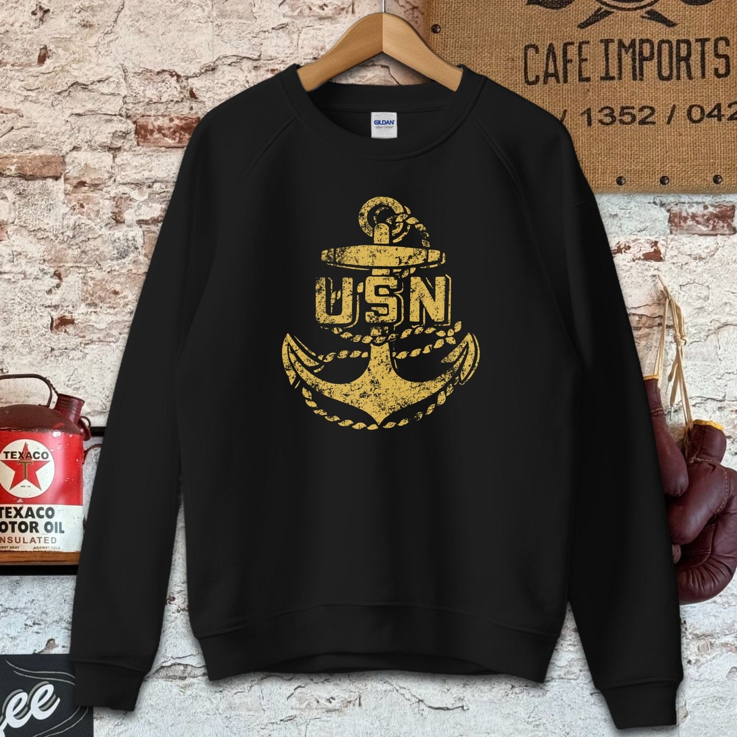 Sweatshirt / S / Black USN Anchor Shirt