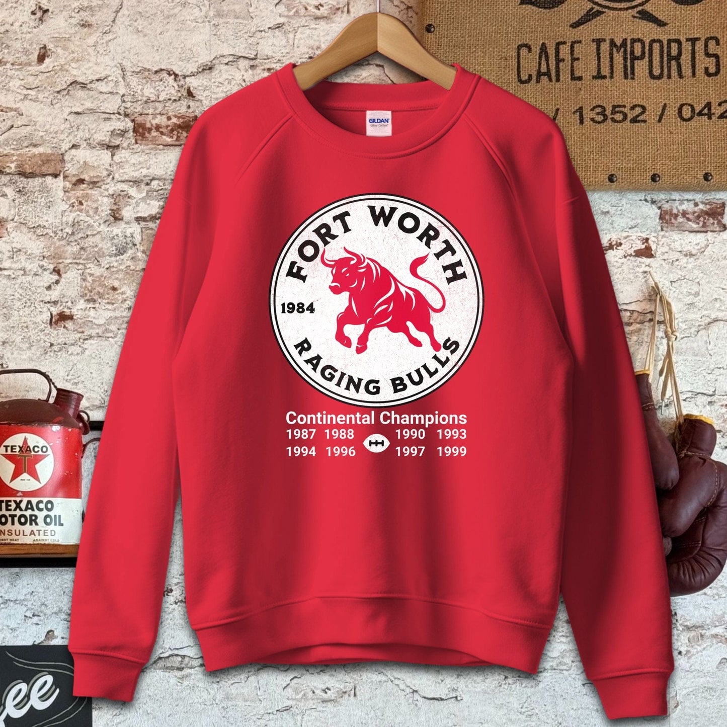 Sweatshirt / S / Red Fort Worth Raging Bulls Vintage Style Shirt