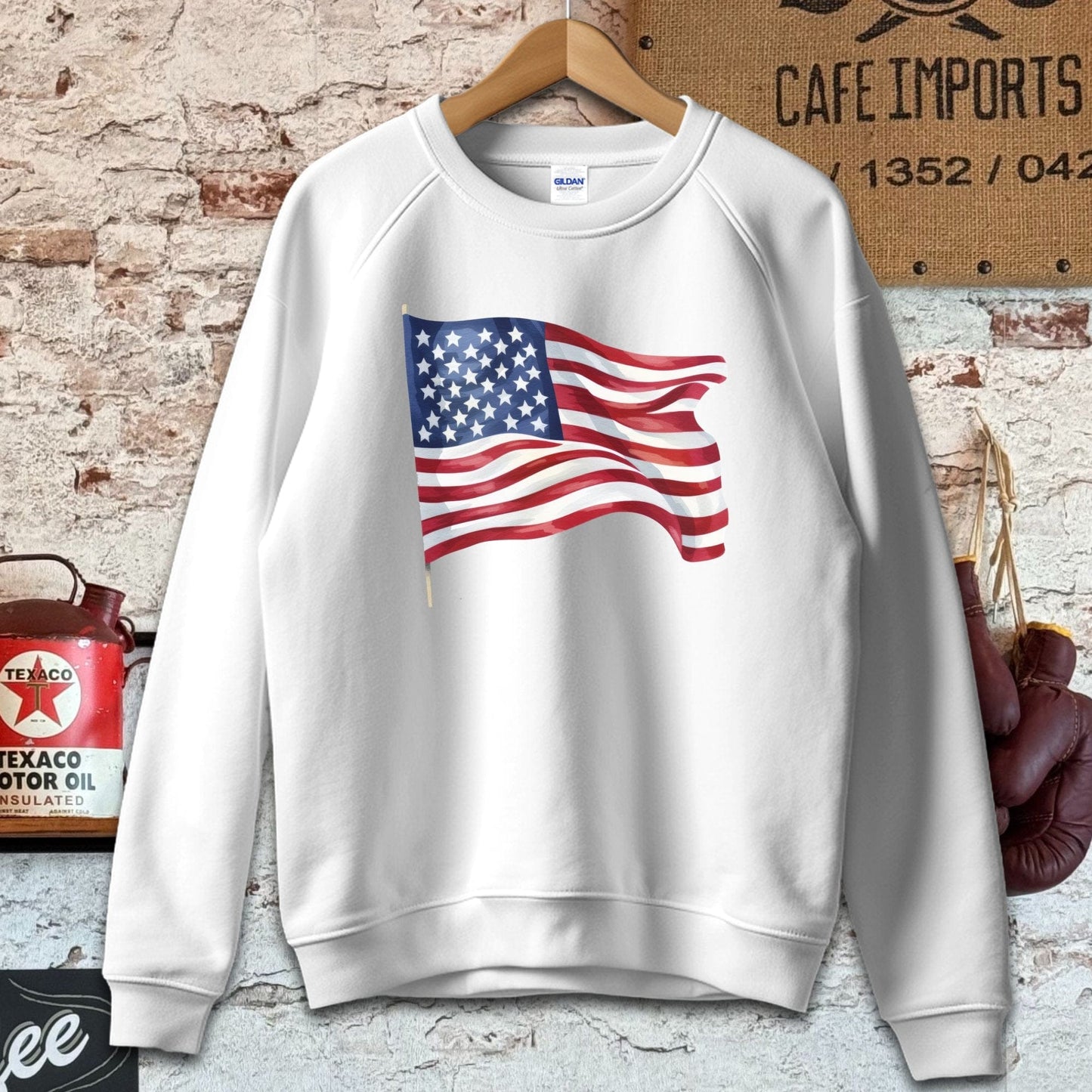 Sweatshirt / S / White American Flag Shirt