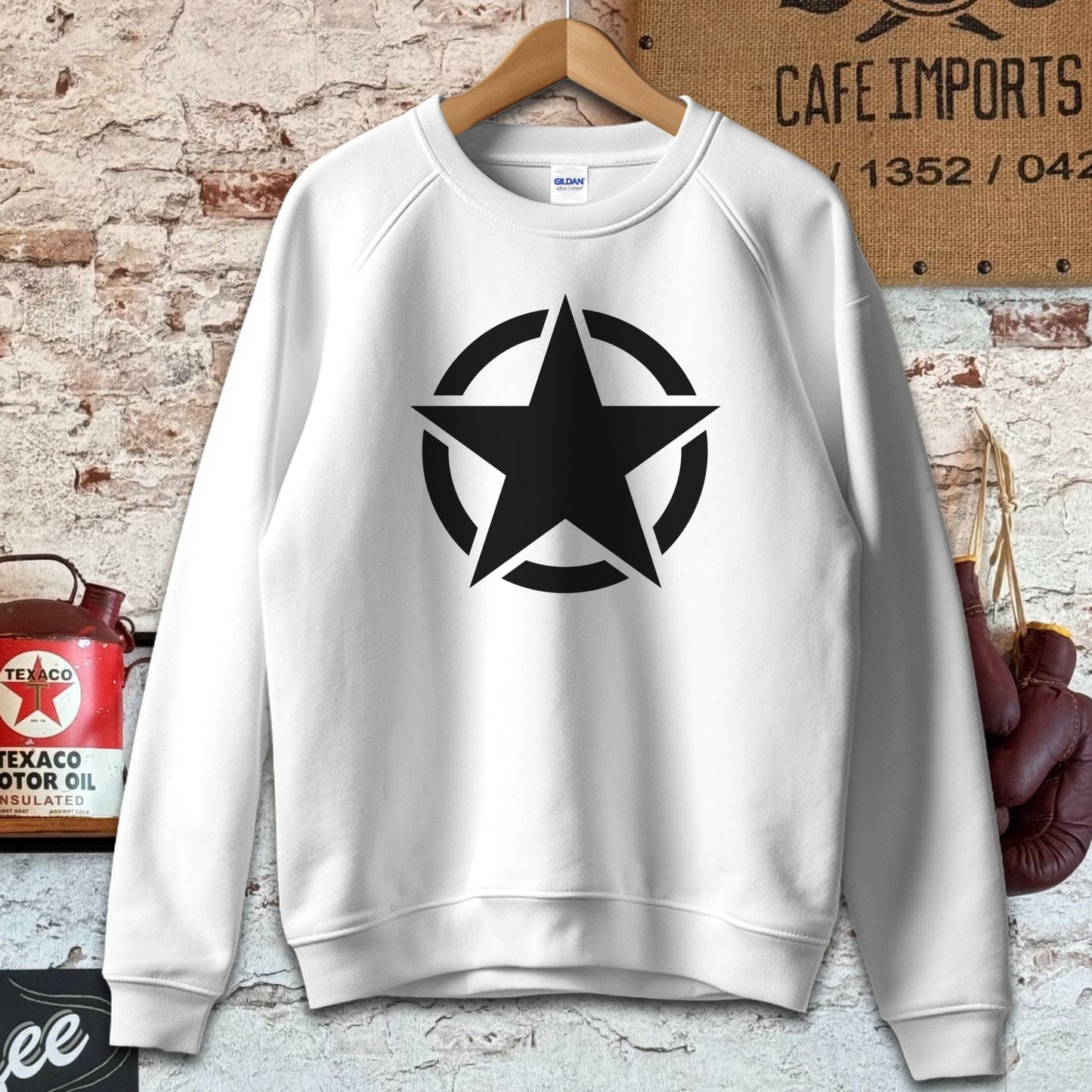 Sweatshirt / S / White Army Star Shirt