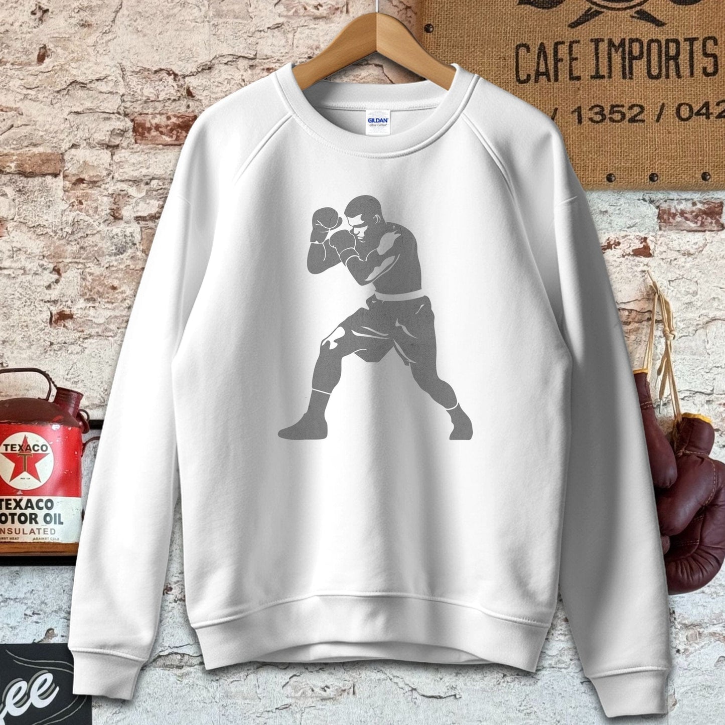 Sweatshirt / S / White Boxing Inspiration Shirt