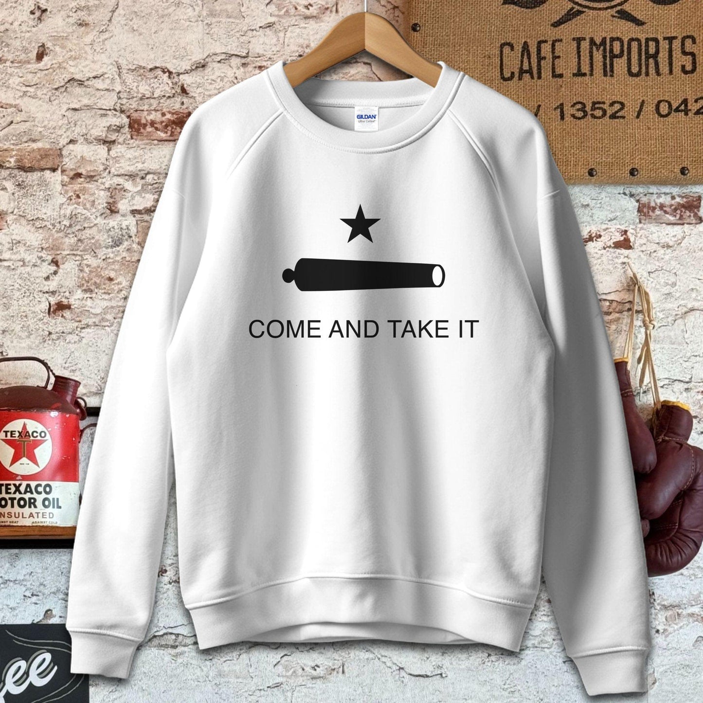 Sweatshirt / S / White Gonzalez Flag - Come And Take It Shirt