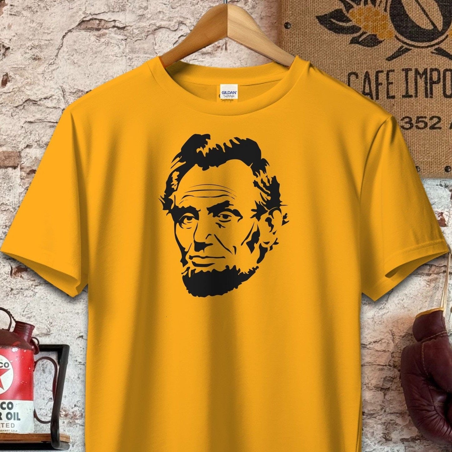 T-shirt / S / Gold Abe Lincoln Shirt