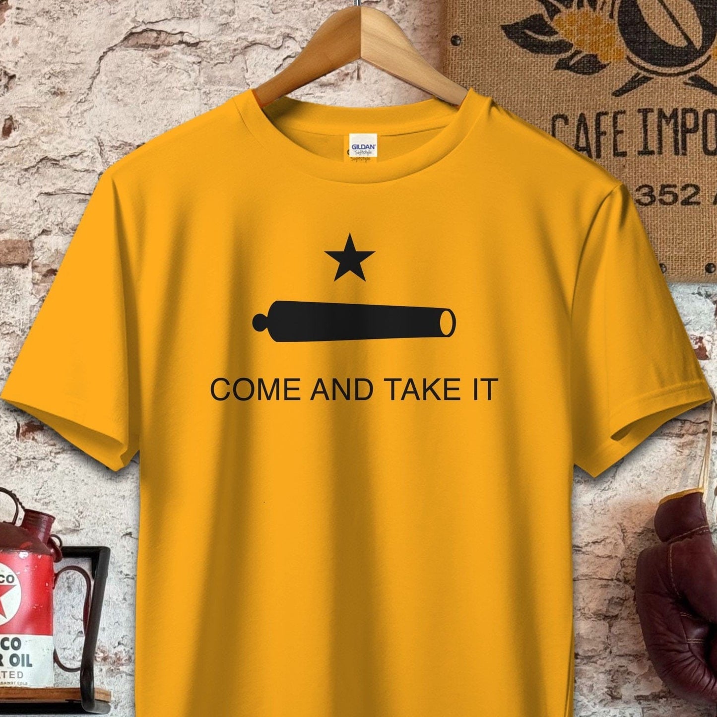 T-shirt / S / Gold Gonzalez Flag - Come And Take It Shirt