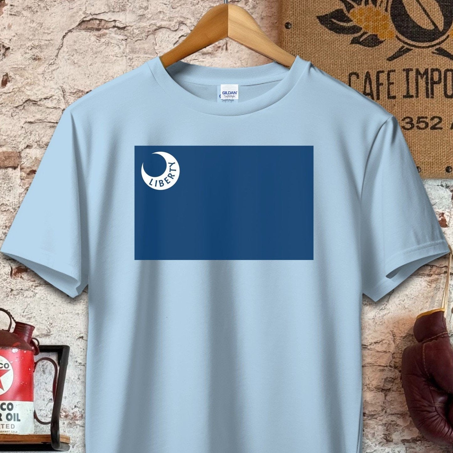 T-shirt / S / Light Blue Fort Moultrie Flag Shirt