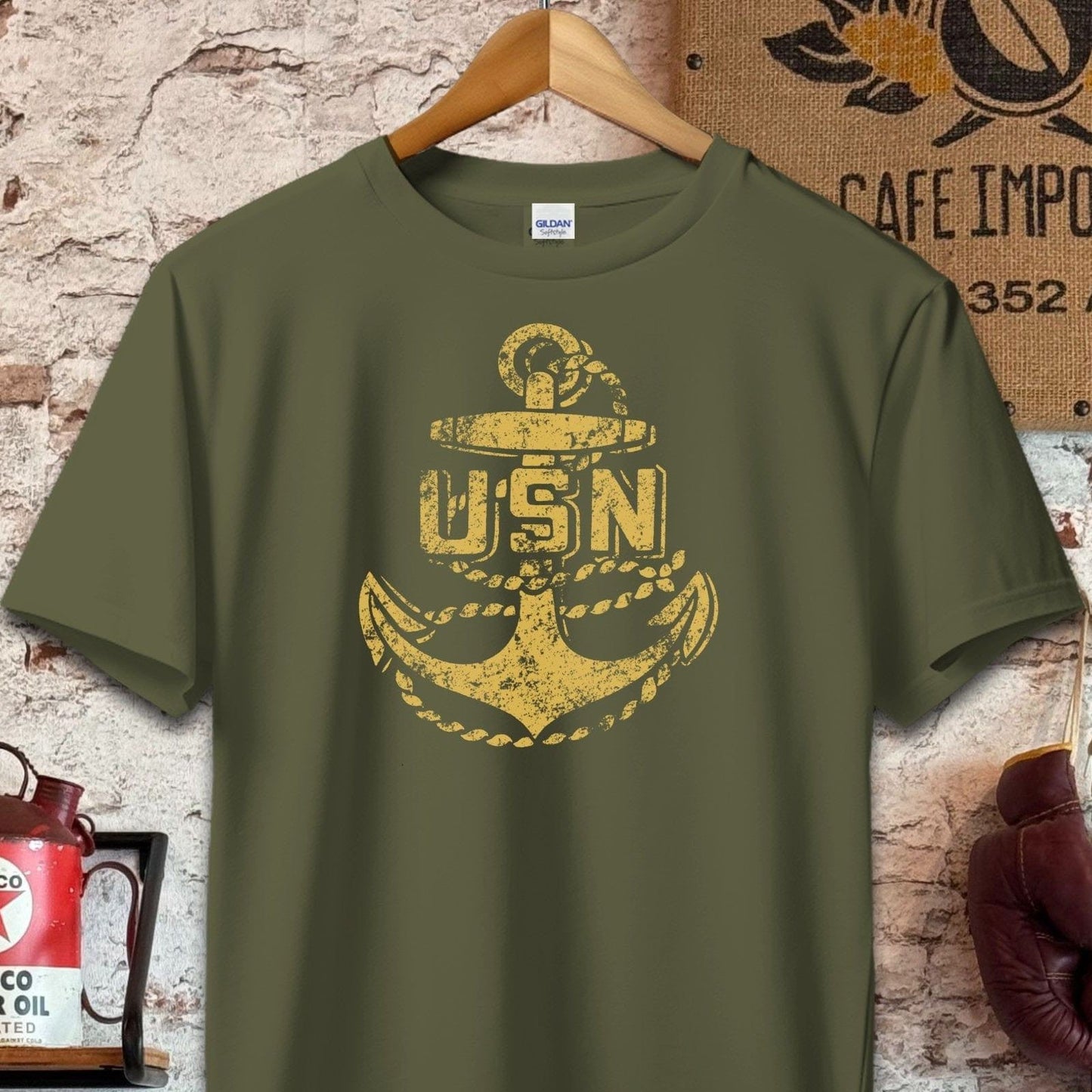 T-shirt / S / Military Green USN Anchor Shirt