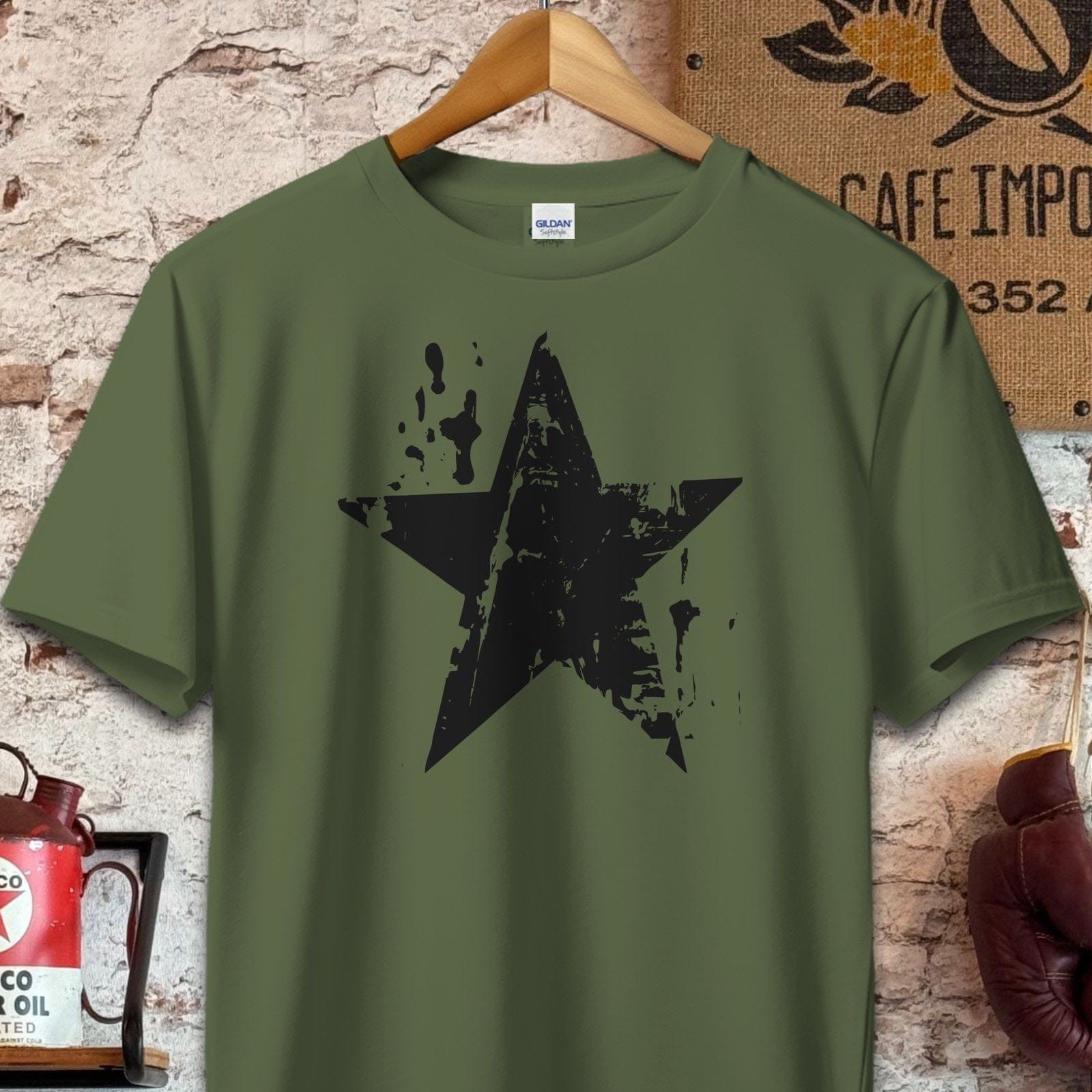 T-shirt / S / Olive Distressed Black Star Shirt