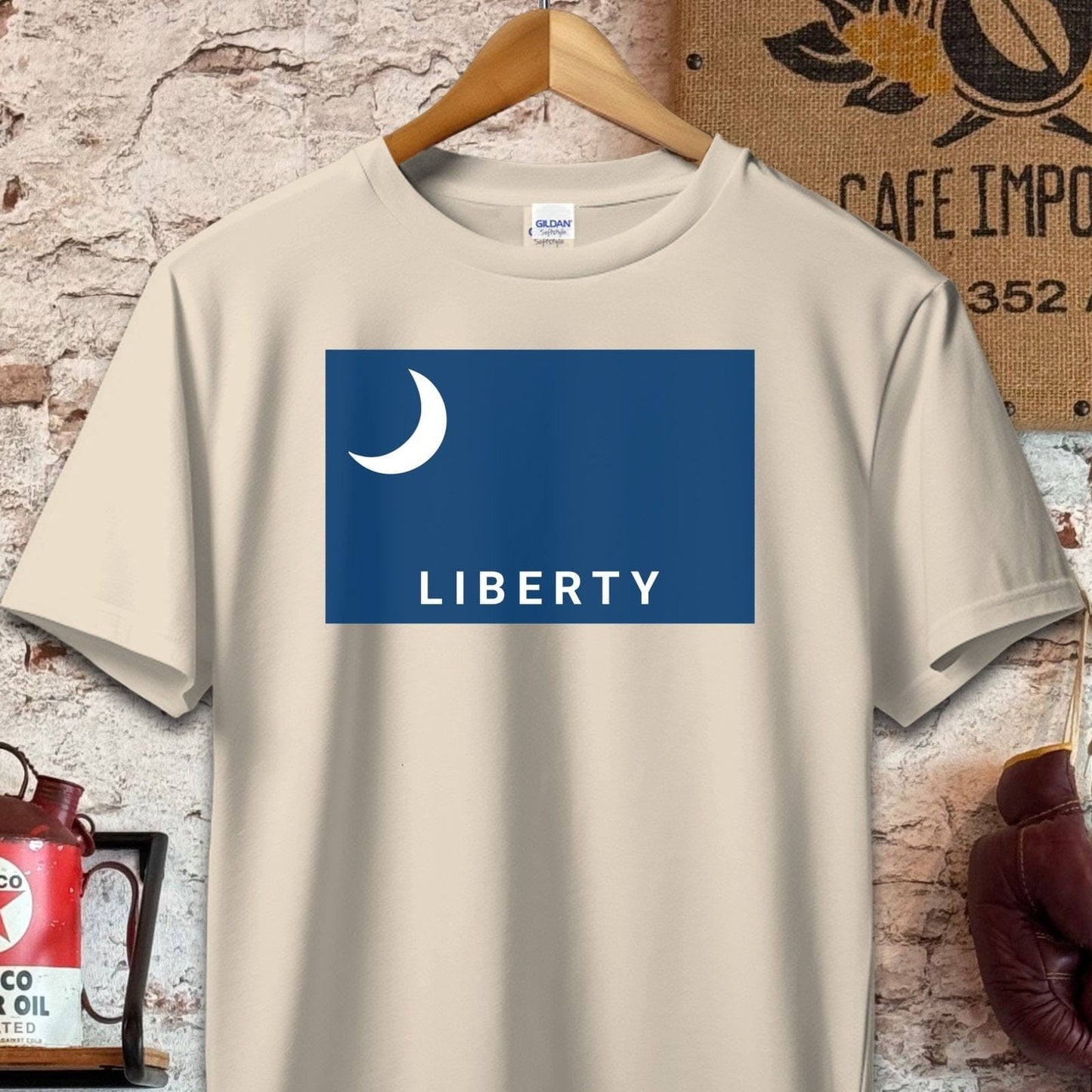 T-shirt / S / Sand Fort Moultrie Alternate Liberty Shirt