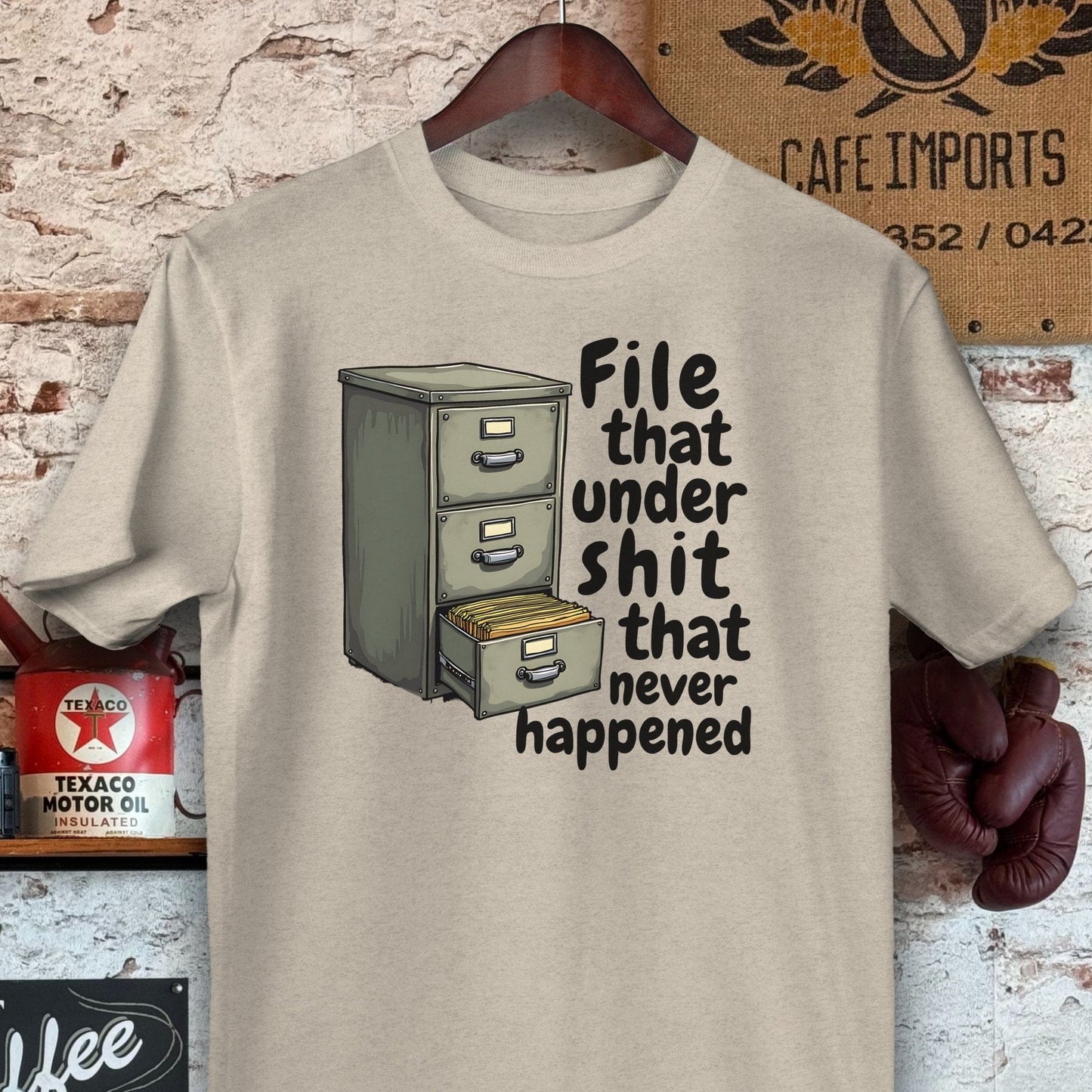 T-shirt / Sand / S File that under Shit that never happened Shirt